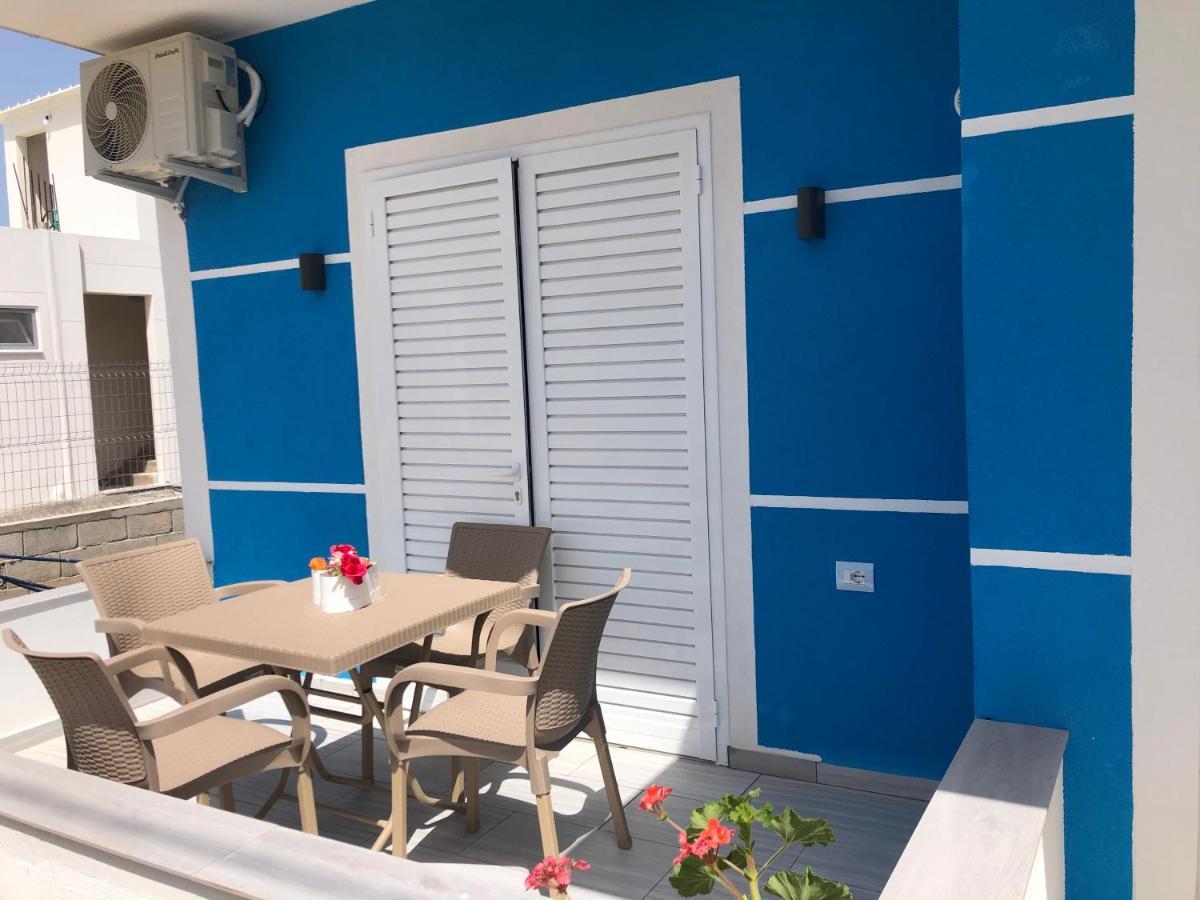 Elton Tafa Guesthouse Ksamil Exterior photo