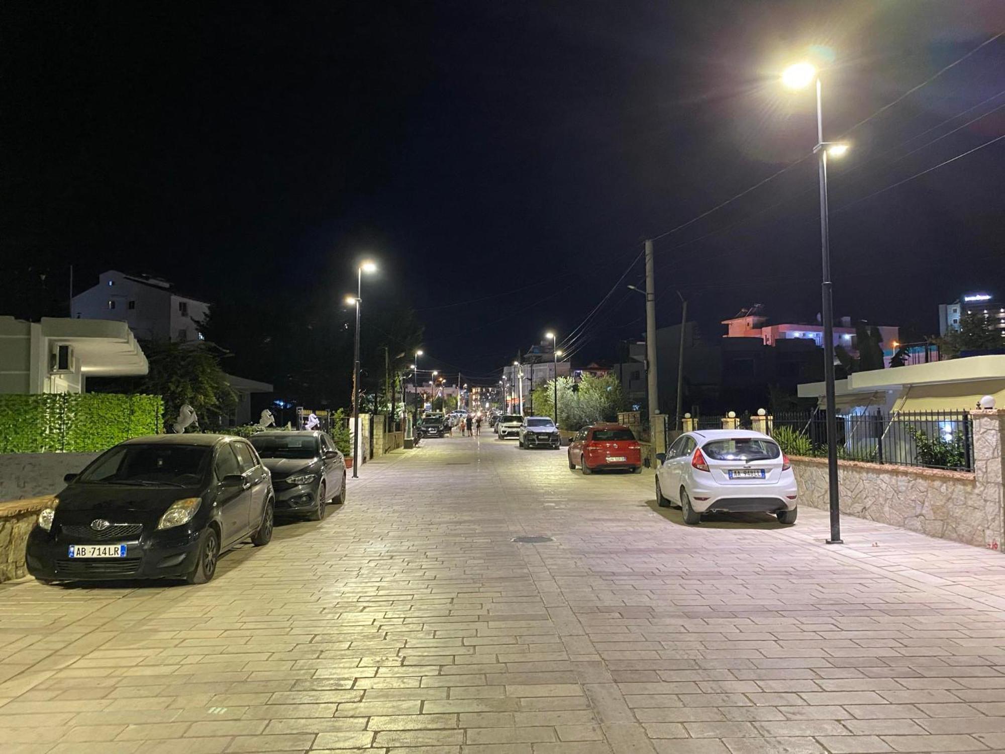 Elton Tafa Guesthouse Ksamil Exterior photo